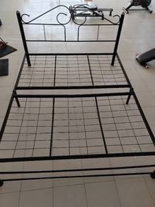 Iron double bed frame