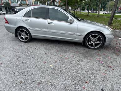 Mercedes Benz C200 200 K AVANTGARDE (CKD) in Seremban, NSN
