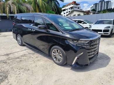 Toyota Alphard Z in Old Klang Road, KUL