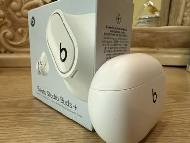 Beats Studio Buds +