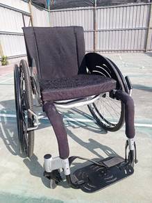 Esco Sport Leisure Wheelchair WCH/2416-LE 46cm (18