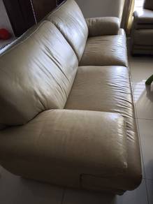 6 seaters leather sofas with single recliner