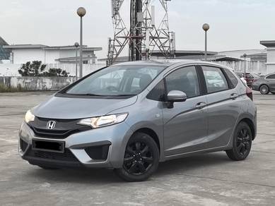 Honda Jazz S in Bandar Puteri Puchong, SGR