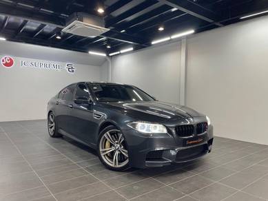 BMW M5 (CBU) in Petaling Jaya, SGR