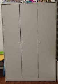 wardrobe with  3 Doors 