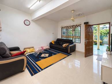 2-storey Terraced House For Sale in Banting,SGR