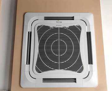 Daikin ceiling cassatte aircond V237