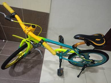 Bicycle Fixie HTG 20"