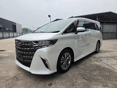 Toyota Alphard Z in Sungai Besi, KUL
