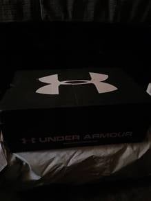under armour charged persuit 2