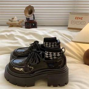Women's black platform leather shoes with chunky
