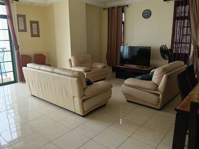 Condominium For Rent in Riverine Emerald