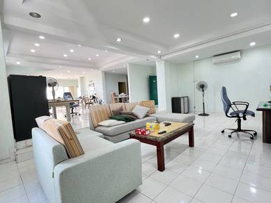 Condominium For Sale in Tanjung Samudera