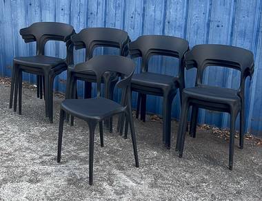 Heavy Duty Plastic Chairs / Kerusi Plastik