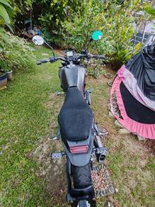 Benelli Leoncino 250