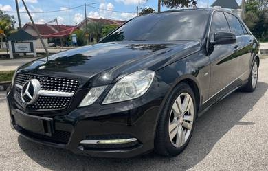 Mercedes Benz E250 250 CGI BlueEFCY AVNTGRDE(CKD) in Muar, JHR
