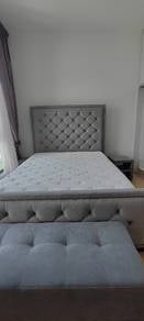 Queen size bed & mattress
