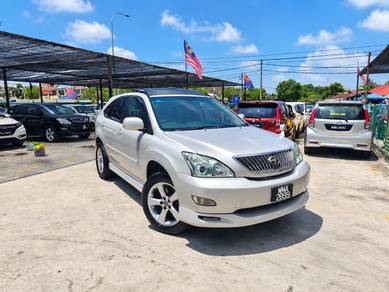 Toyota Harrier 240G in Batu Pahat, JHR