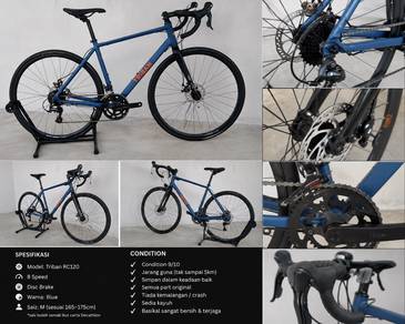 Triban RC120 Disc 8 Speed Road Bike