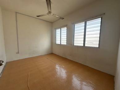 Flat For Sale in Rumah Pangsa Impian