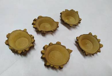 Mini beautiful handmade wood sauce bowls with bark