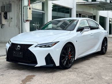 Lexus IS 300 F-SPORT in Puchong, SGR
