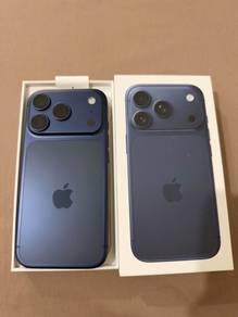 IPhone 17pro Blue