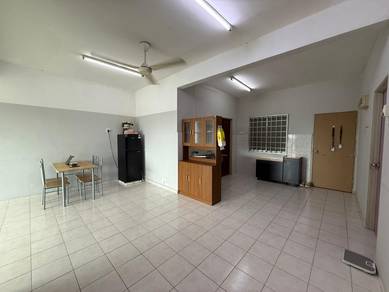 Apartment For Sale in Laksamana Cheng Ho 2