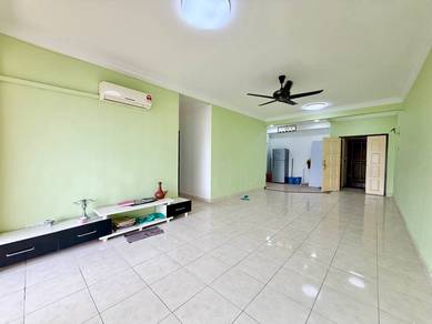 Condominium For Sale in Koi Tropika