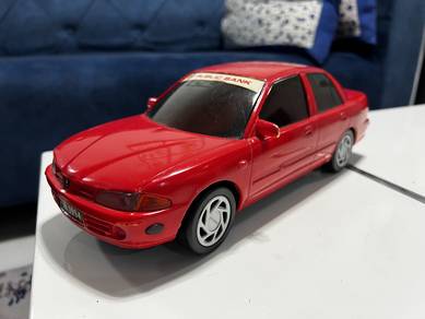 Vintage tabung proton wira public bank