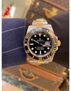 Rolex Submariner Date REF116613LN Half 18K 750 Yel