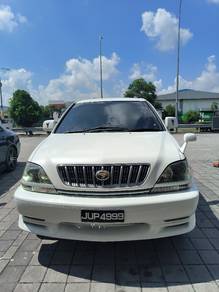 Toyota Harrier 240G in Johor Bahru, JHR