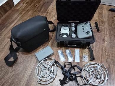 DJI Mini 2 Fly More Combo