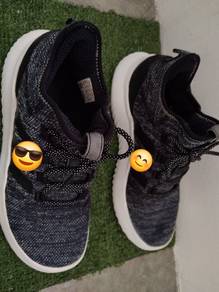 Kasut ADIDAS SLIP ON BERTALI