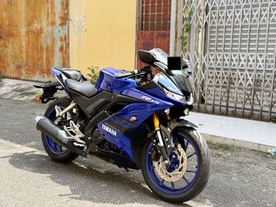 Yamaha R15