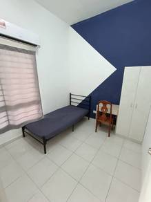 Room in Setia Alam, SGR