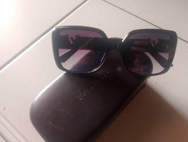 Sunglasses for sale