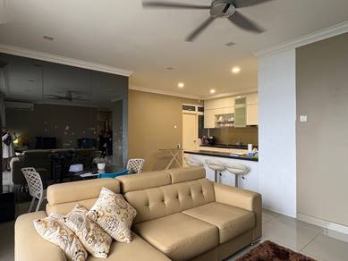 Condominium For Sale in Dwiputra Residences