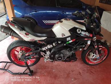 Aprilia Shiver 750