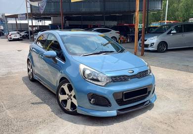 Kia Rio SX in Desa Petaling, KUL