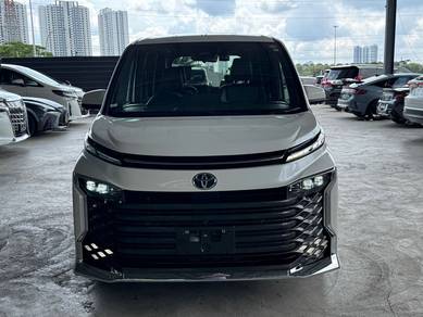Toyota Voxy S-Z in Johor Bahru, JHR