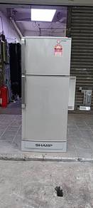 Sharp 2door fridge refrigerator 160-L