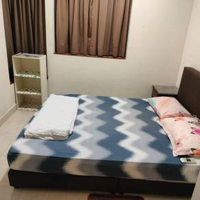 Condominium For Rent in Pelangi Utama