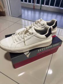 Skechers Air-Cooled Memory Foam