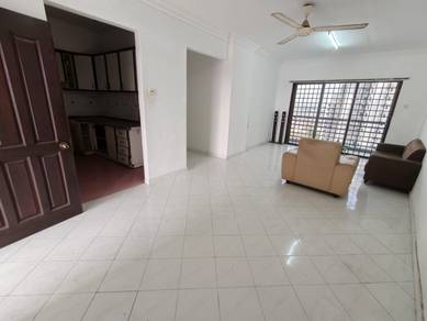 Apartment For Rent in Seri Mutiara Apartments (Seri Alam)