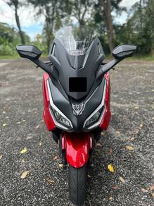 Honda Forza 250
