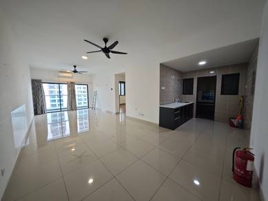 Service Residence For Sale in Landmark Residence