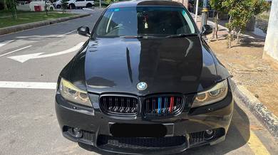 BMW 320i 20i (CKD) in KL City, KUL