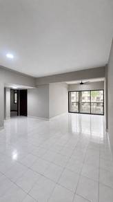 Condominium For Rent in Puncak Prima