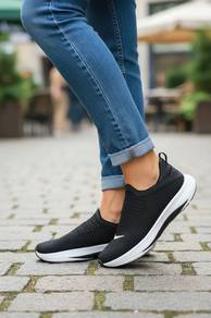 Nike Women’s Black Slip-On Shoes – Lightweight
